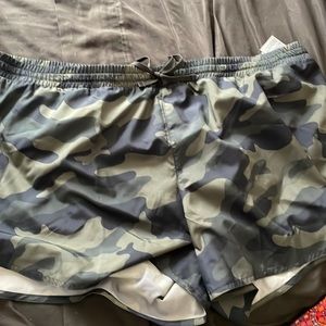 Old navy camo workout shorts